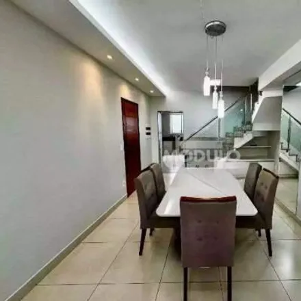 Rent this 3 bed apartment on Avenida João Naves de Ávila in Centro, Uberlândia - MG