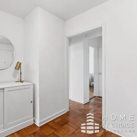 Image 5 - 100 Remsen St Apt 5a, Brooklyn, New York, 11201 - Apartment for sale