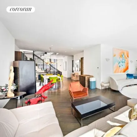 Rent this 4 bed townhouse on One Madison in Madison Avenue, New York