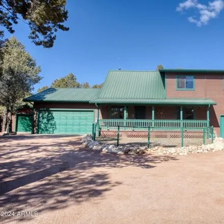 Buy this 3 bed house on 3124 Hopi Drive in Navajo County, AZ 85933