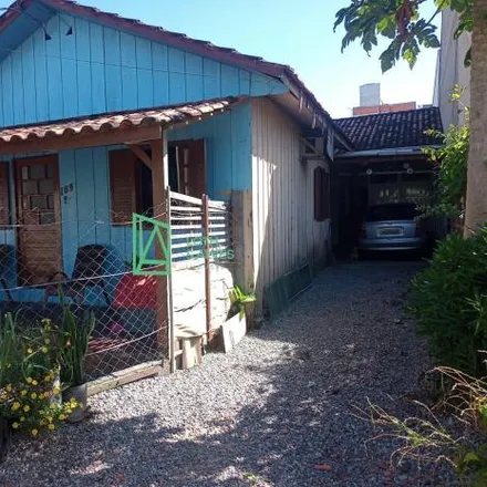 Buy this 2 bed house on Rua Frei Antoninho in Gravatá, Navegantes - SC