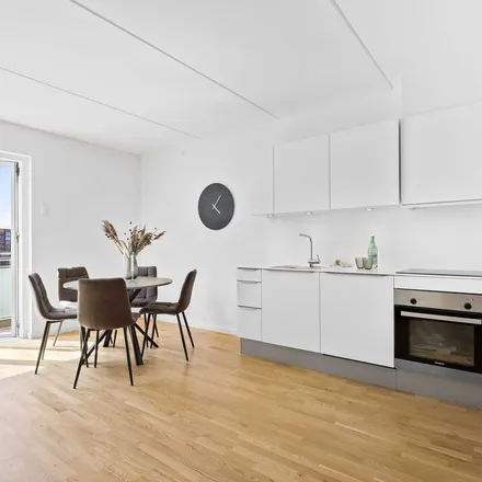 Rent this 4 bed apartment on Jane Addams Vej 8 in 2450 København SV, Denmark