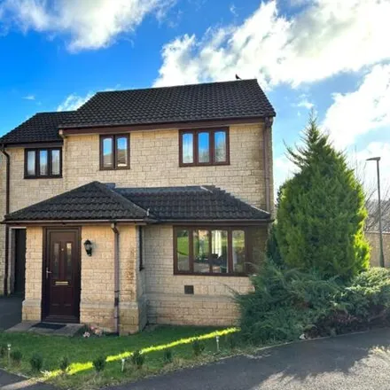 Buy this 4 bed house on Bridleway Close in Midsomer Norton, BA3 2LQ