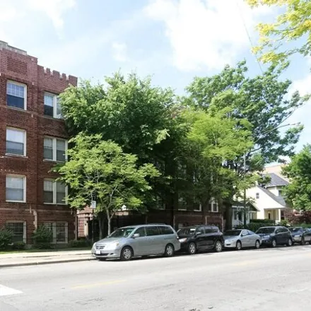 Rent this studio house on 3257-3265 West Wrightwood Avenue in Chicago, IL 60647
