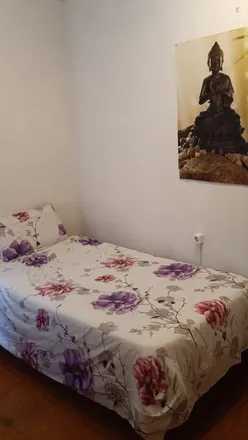 Rent this 4 bed room on Centre Cívic Cotxeres de Sants in Carrer de Sants, 79-81