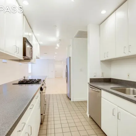 Rent this 3 bed apartment on 69 Ludlow Street in New York, NY 10002