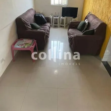 Rent this 2 bed apartment on Rua Bambuí in Cohab II, Carapicuíba - SP