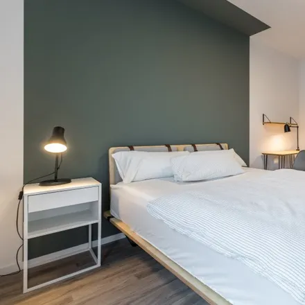 Rent this 3 bed room on Einbecker Straße 25 in 10317 Berlin, Germany