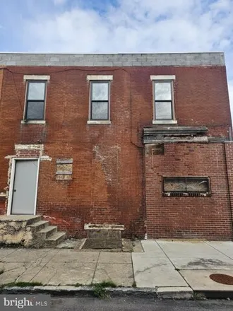 Image 2 - 4993 West Thompson Street, Philadelphia, PA 19151, USA - House for sale