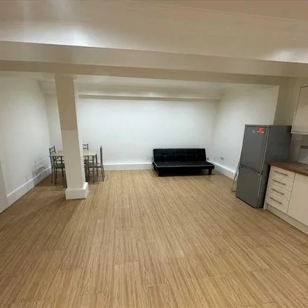 Image 3 - Upton Heights, 214 Ham Park Road, London, E7 9NP, United Kingdom - Apartment for rent