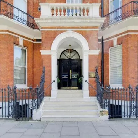 Buy this 2 bed apartment on 10 New Quebec Street in London, W1H 7HX