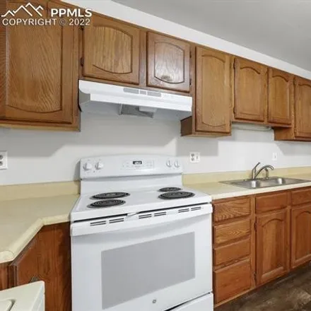 Image 7 - 1124 Yuma Street, Knob Hill, Colorado Springs, CO 80909, USA - Condo for sale