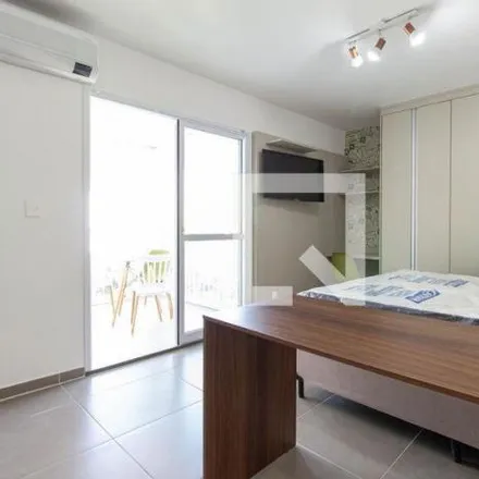 Rent this 1 bed apartment on Rua Doutor Nicolau de Sousa Queirós 685 in Paraíso, São Paulo - SP