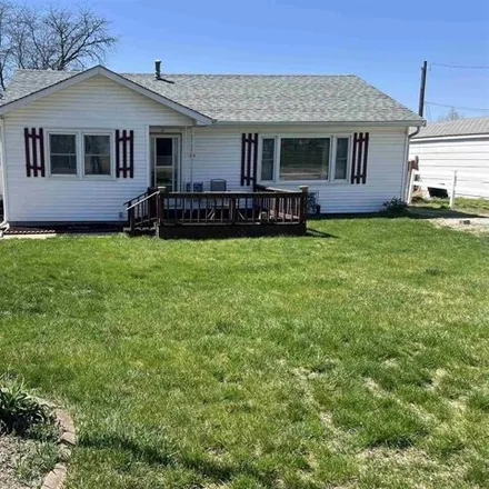 Buy this 2 bed house on 747 South I Street in Oskaloosa, IA 52577