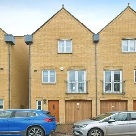 Buy this 3 bed townhouse on Ocean House in Harrowby Lane, Cardiff