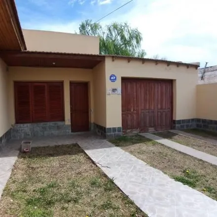 Buy this 2 bed house on Gobernador Castello 736 in El Trabajo, Cipolletti