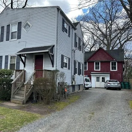 Buy this 3 bed house on 75 E Maltbie Ave in Suffern, New York