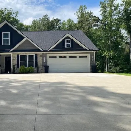 Buy this 5 bed house on 331 North Fredrick Way in Spartanburg County, SC 29316