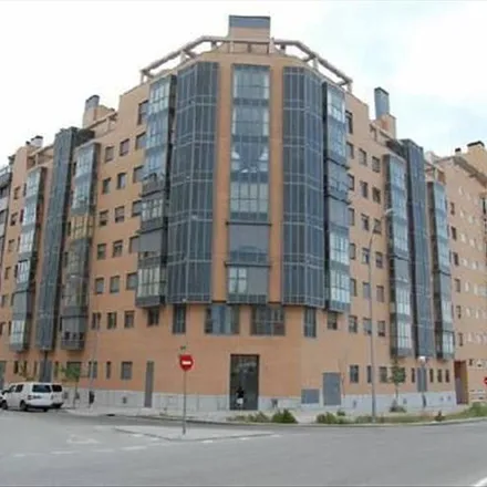Image 6 - Gran Vía del Sureste, 33, 28051 Madrid, Spain - Apartment for rent