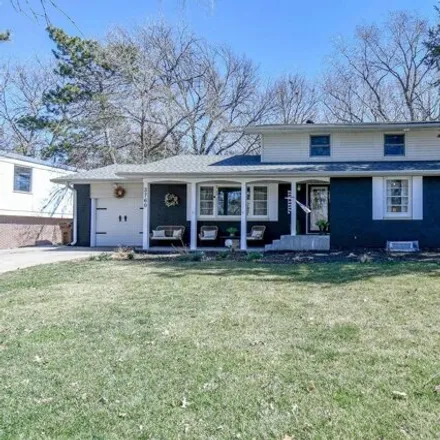 Image 1 - South 40th Street, Lincoln, NE 68516, USA - House for sale