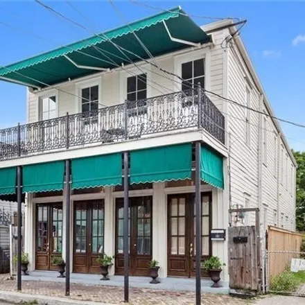 Image 1 - 1027 9th Street, New Orleans, LA 70115, USA - House for sale