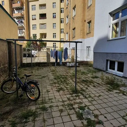 Image 4 - P6-1325, Dr. Zikmunda Wintra, 119 00 Prague, Czechia - Apartment for rent