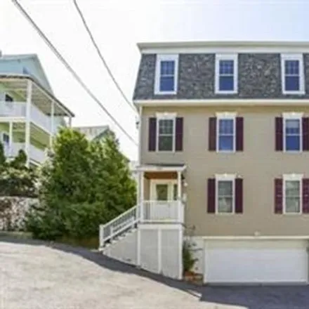 Image 1 - 137 Calumet Street, Boston, MA 02120, USA - Condo for rent