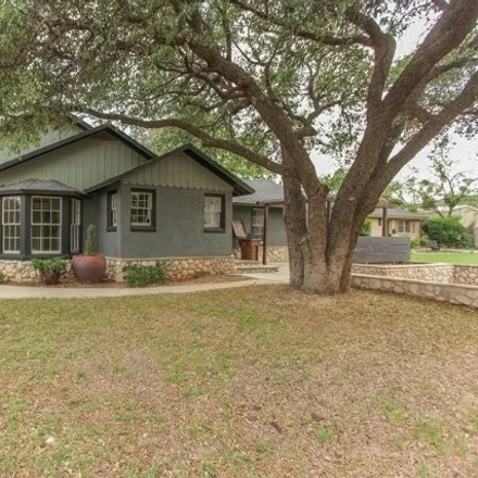 Buy this 3 bed house on 716 Mathews Avenue in Big Spring, TX 79720