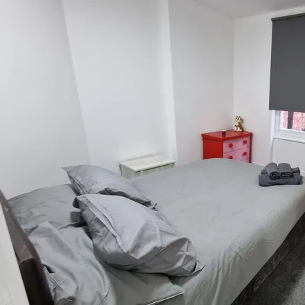 Rent this 1 bed room on The Lighting Store in 759/763 Finchley Road, Childs Hill