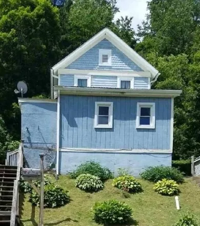 Buy this 3 bed house on 17 Old Colesburg Road in Coudersport, PA 16915