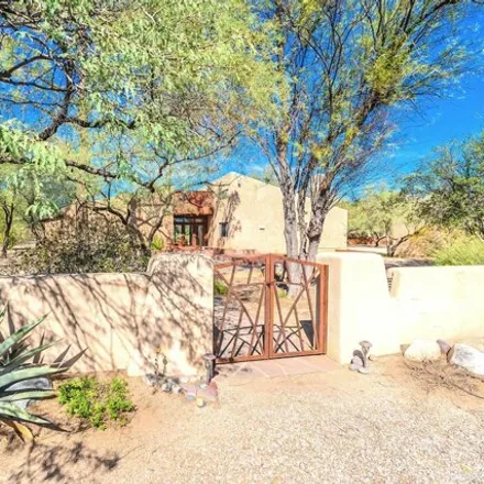 Buy this 7 bed house on Norte Corte Melodia in Tucson, AZ