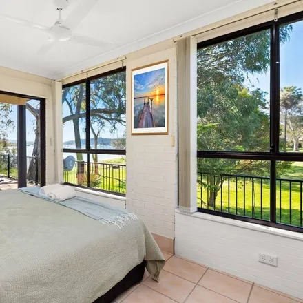 Rent this 1 bed townhouse on Soldiers Point NSW 2317
