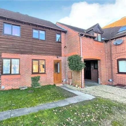 Buy this 2 bed townhouse on Broomhall Green in Worcester, WR5 2PG