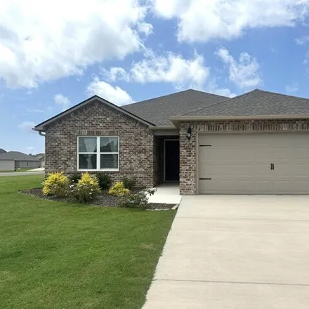 Buy this 3 bed house on unnamed road in Calera, AL 35040