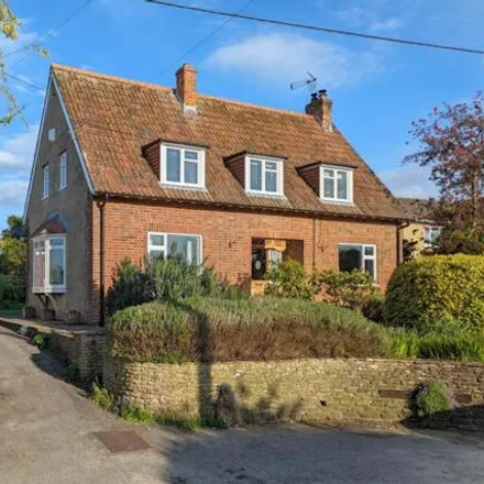Buy this 3 bed house on India House in Etchilhampton Road, Etchilhampton