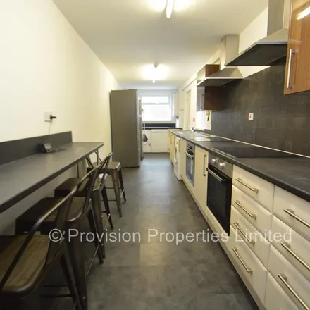 Image 3 - 1-31 Stanmore Street, Leeds, LS4 2RS, United Kingdom - House for rent