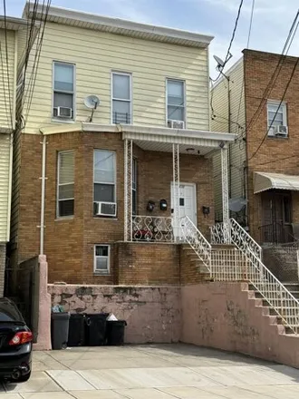 Buy this 6 bed house on 664 12th Street in Union City, NJ 07087