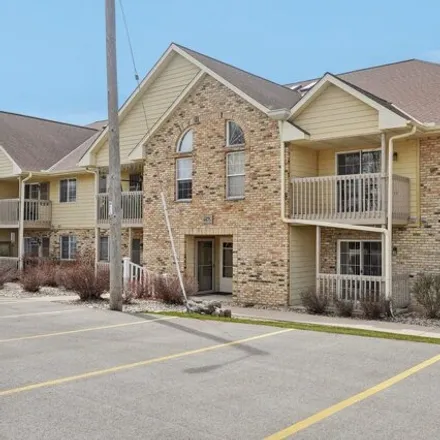 Buy this 2 bed condo on 4819 Easy Street in Delafield, WI 53029