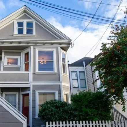 Image 1 - 205;207 Bonview Street, San Francisco, CA 94134, USA - Apartment for rent