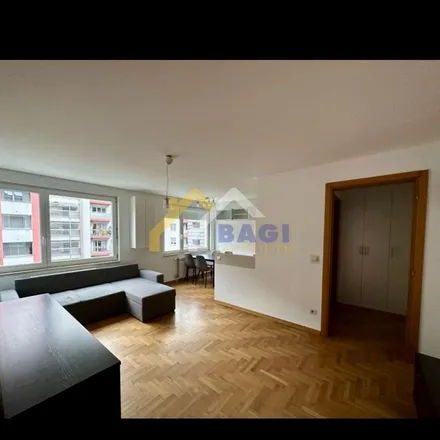 Image 4 - Ulica Vjekoslava Klaića, 10115 City of Zagreb, Croatia - Apartment for rent