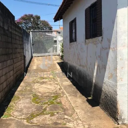 Buy this 2 bed house on Rua Dom Augusto Álvaro da Silva in Vila Padre Anchieta, Campinas - SP
