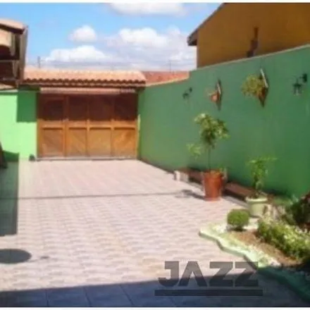 Buy this 2 bed house on Rua Sebastião Mariano Nepomucemo in Centro, Caraguatatuba - SP