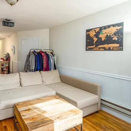 Image 3 - 423 Monmouth Street, Jersey City, NJ 07302, USA - Condo for sale