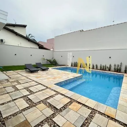Buy this 4 bed house on Rua Tokuzo Oshiro in Tucanos, Londrina - PR