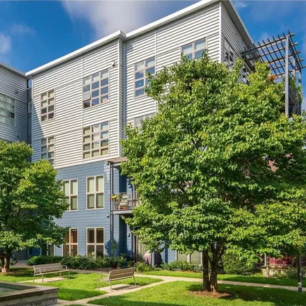 Buy this 1 bed condo on 2845 Colfax Avenue South in Minneapolis, MN 55408