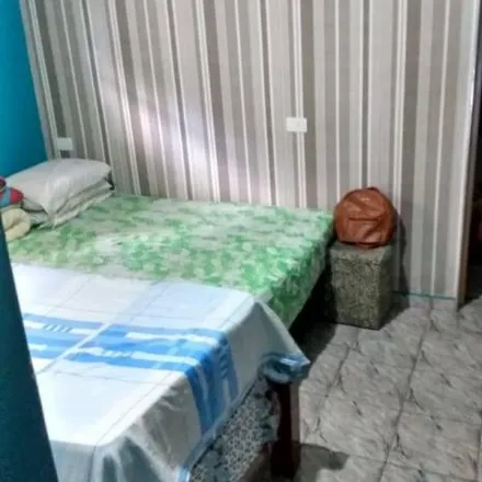Buy this 2 bed house on Rua Doutor Humberto Pascale in Capão Redondo, São Paulo - SP