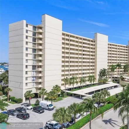 Image 1 - 180 Lakeshore Drive, North Palm Beach, FL 33408, USA - Condo for sale