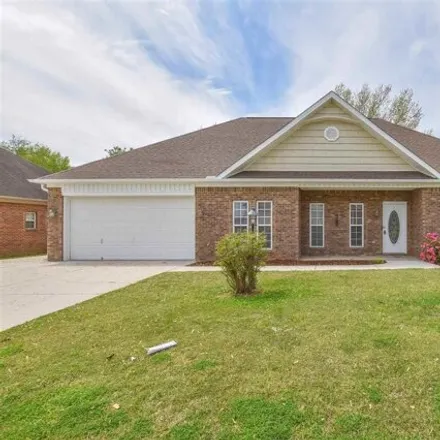 Rent this 3 bed house on 15969 Landview Ln in Athens, Alabama