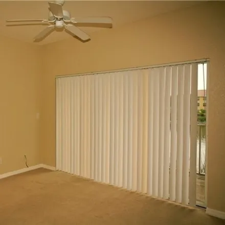 Image 5 - 4711 Saint Croix Lane, Willoughby Acres, Collier County, FL 34109, USA - Condo for rent