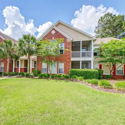 Buy this 2 bed condo on 1565 Oxborough Circle in Mount Pleasant, SC 29466